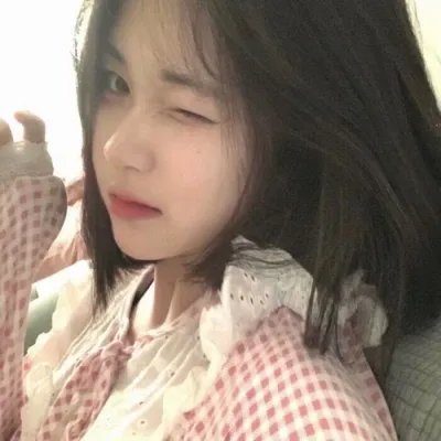 毕打自己人粤语